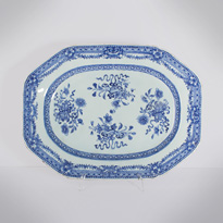 Blue and white export porcelain dish - China, Qianlong period, circa 1760